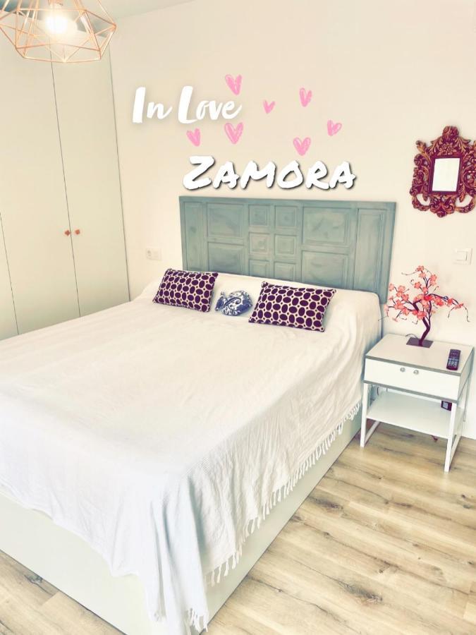 In Love Zamora Exterior photo